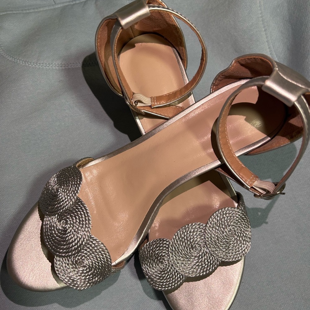 Elegant Silver Women's Sandals